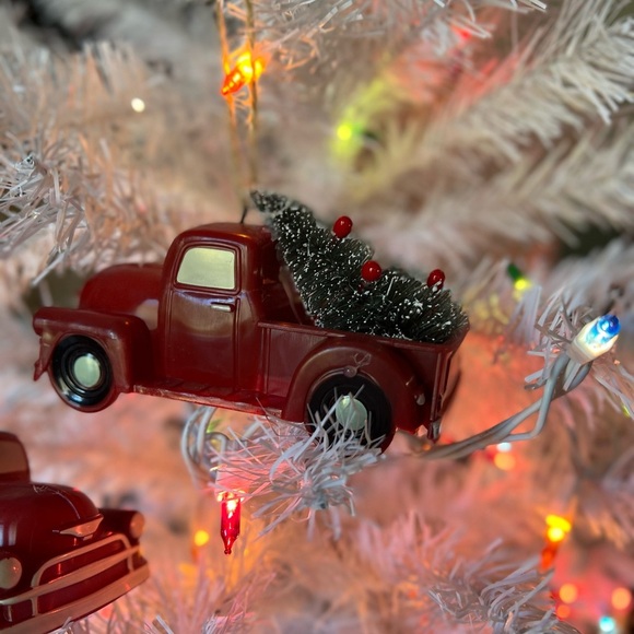❤️ 3x Red Truck Christmas Tree Ornaments‼️FINAL - Picture 7 of 9